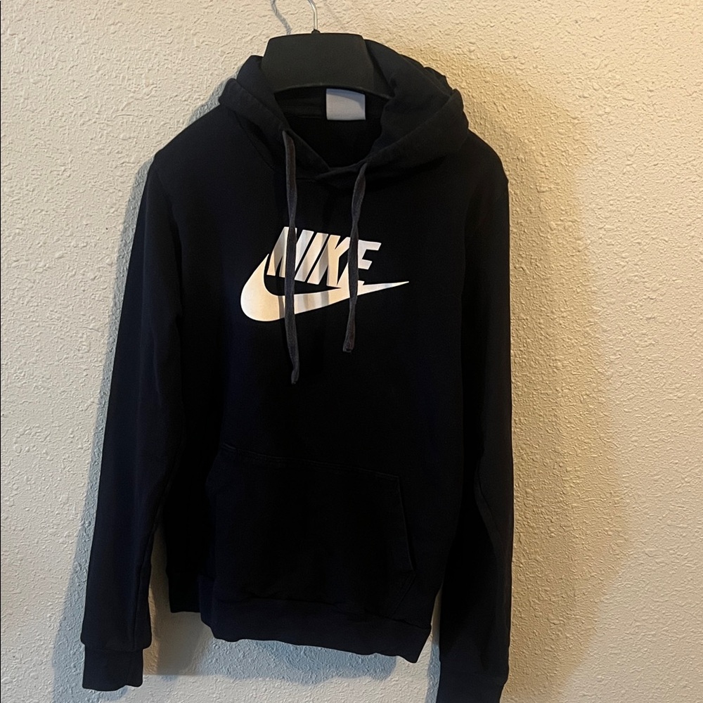 Nike Men's Black and White Logo Hoodie